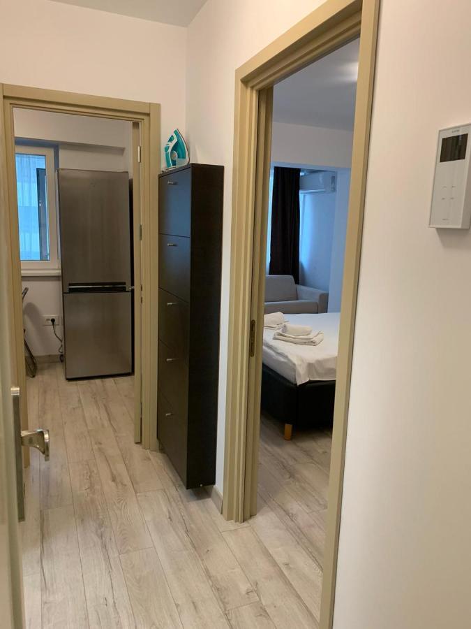 Luxury Apartments Newton By Glam Яш Екстериор снимка