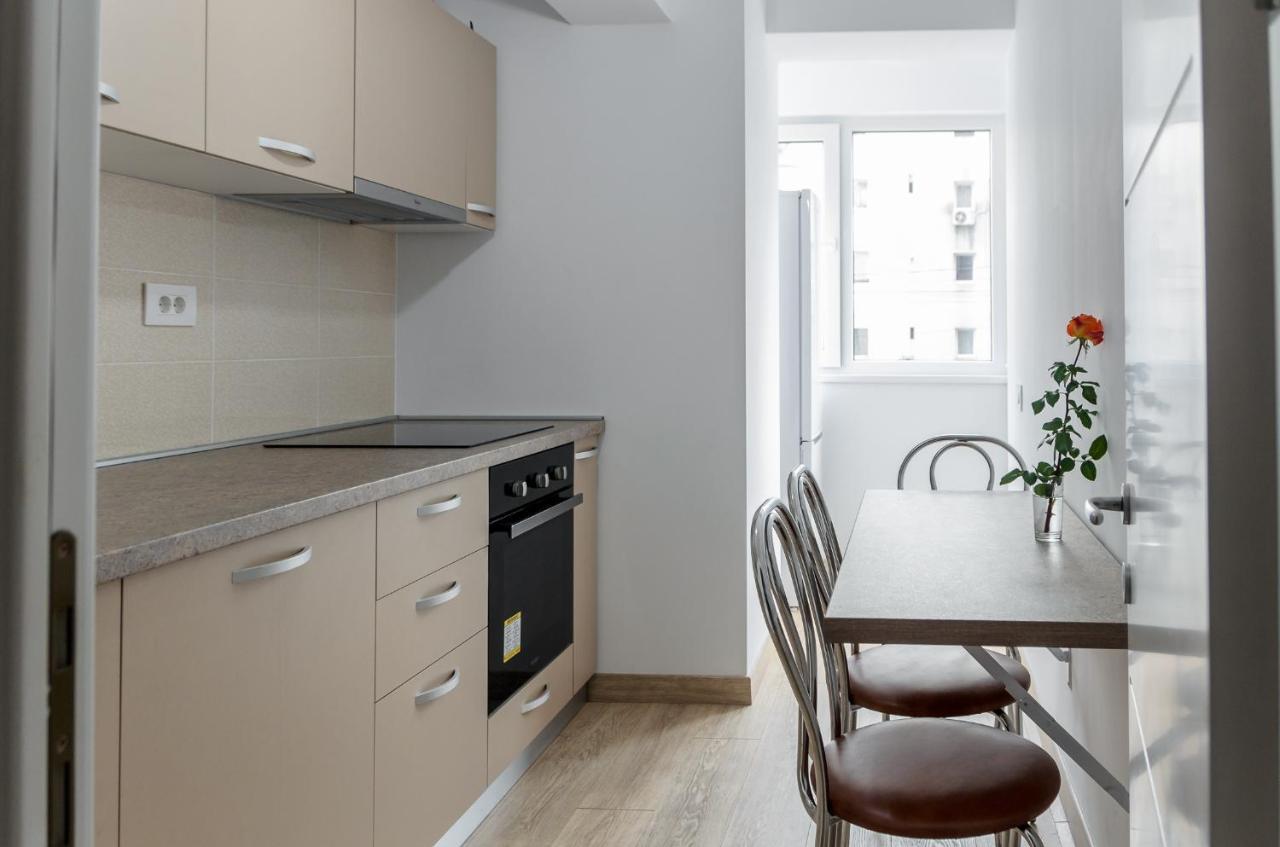 Luxury Apartments Newton By Glam Яш Екстериор снимка