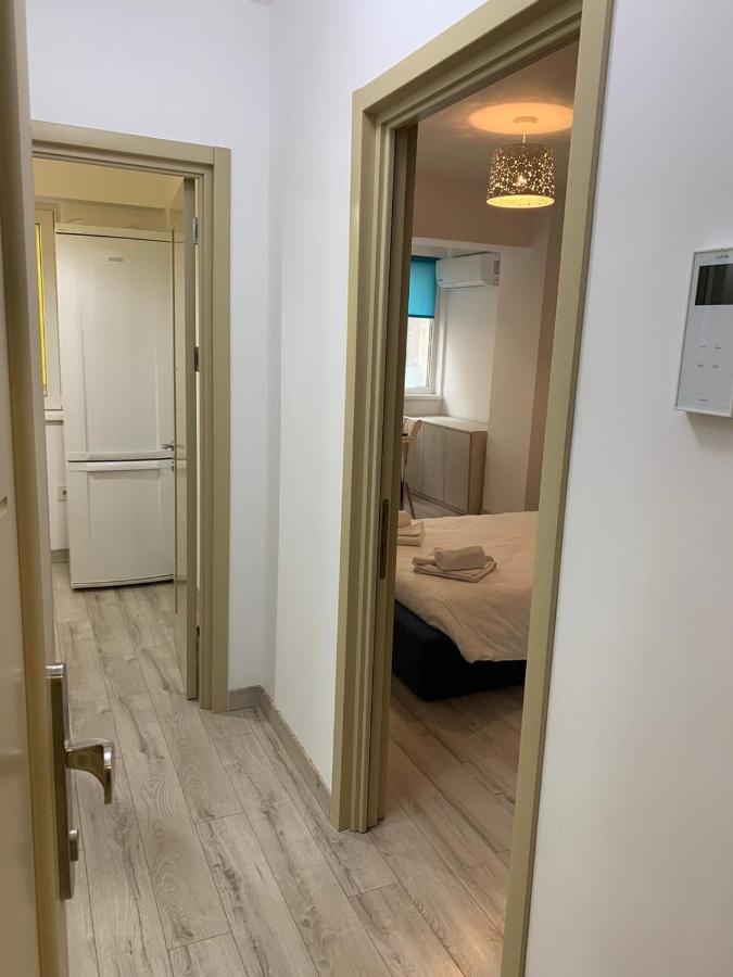 Luxury Apartments Newton By Glam Яш Екстериор снимка