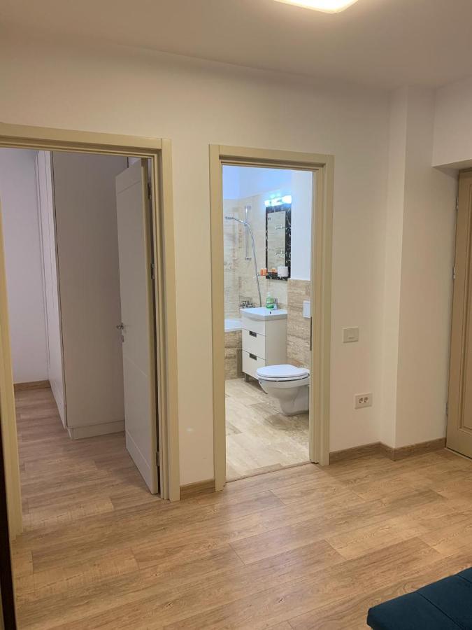 Luxury Apartments Newton By Glam Яш Екстериор снимка