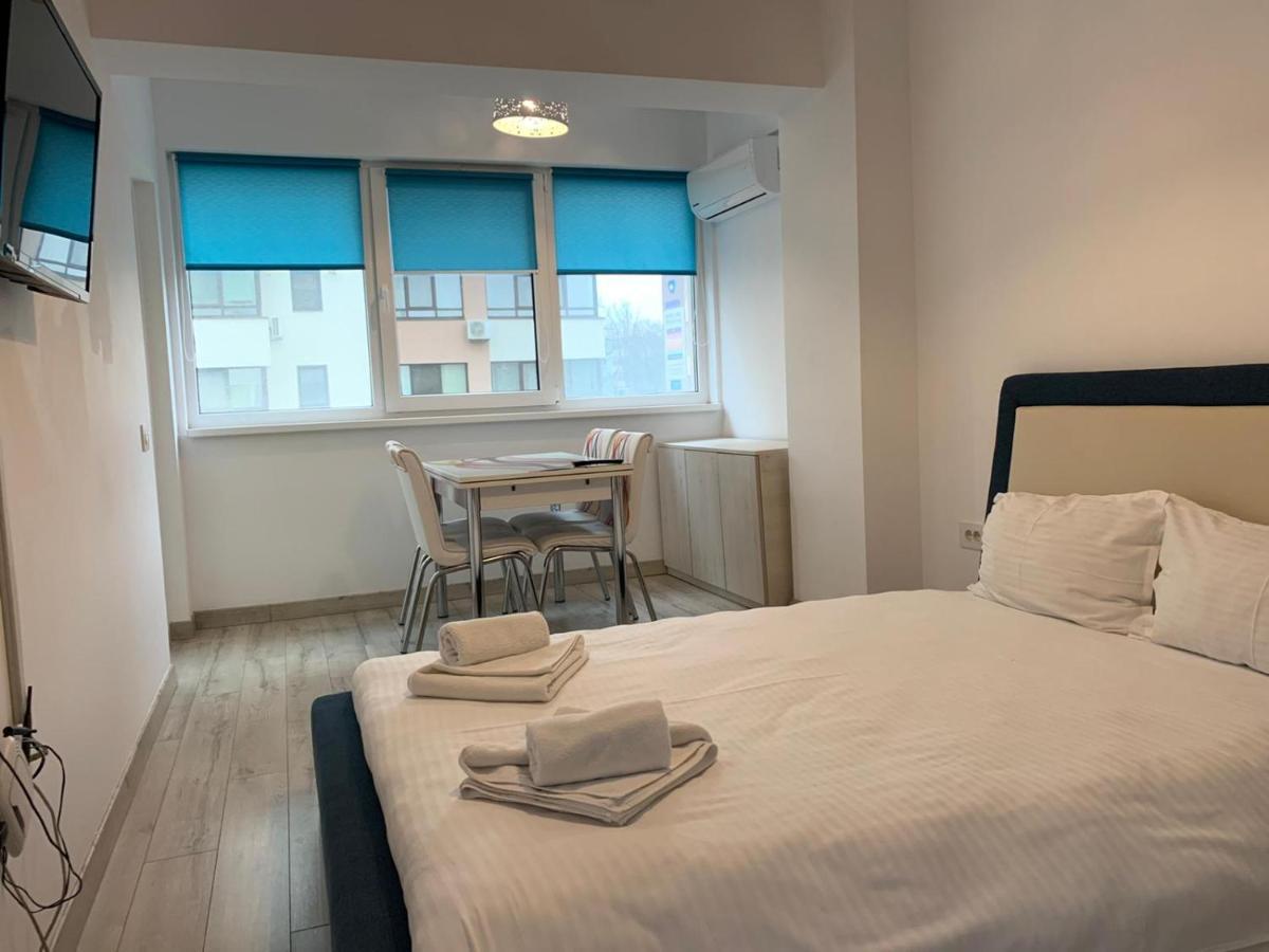 Luxury Apartments Newton By Glam Яш Екстериор снимка