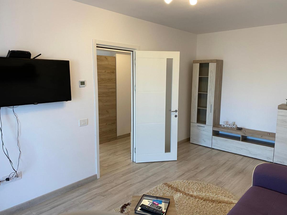 Luxury Apartments Newton By Glam Яш Екстериор снимка