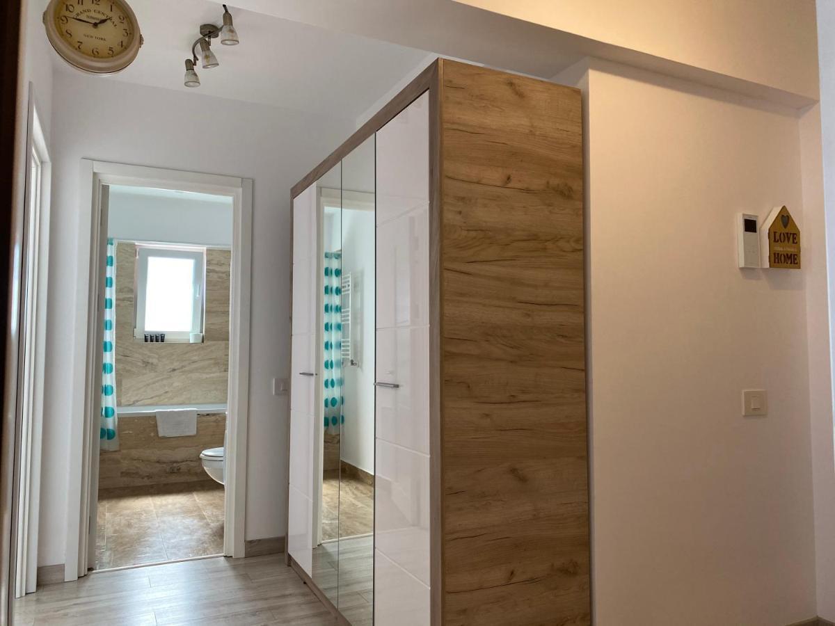 Luxury Apartments Newton By Glam Яш Екстериор снимка