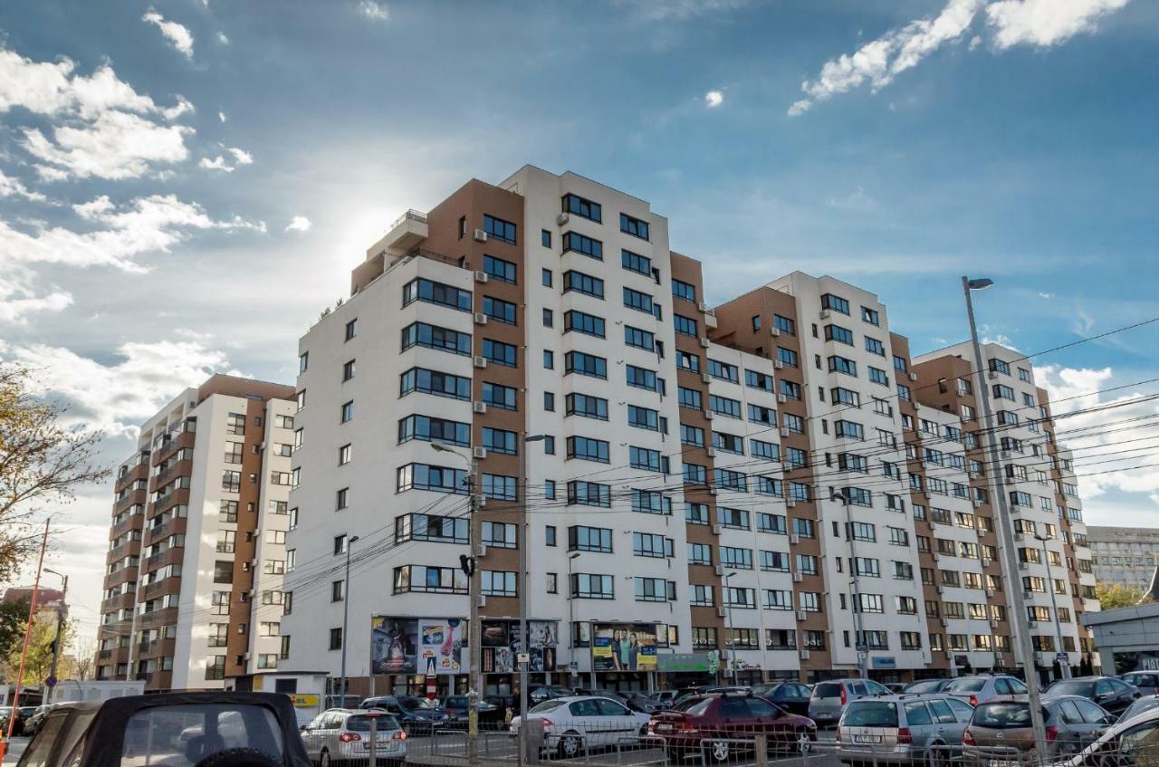 Luxury Apartments Newton By Glam Яш Екстериор снимка